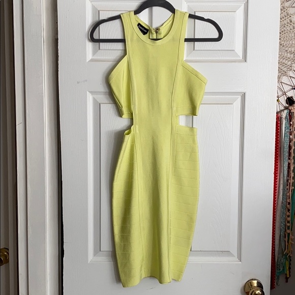 bebe Dresses & Skirts - Bebe woman’s trendy cocktail dress